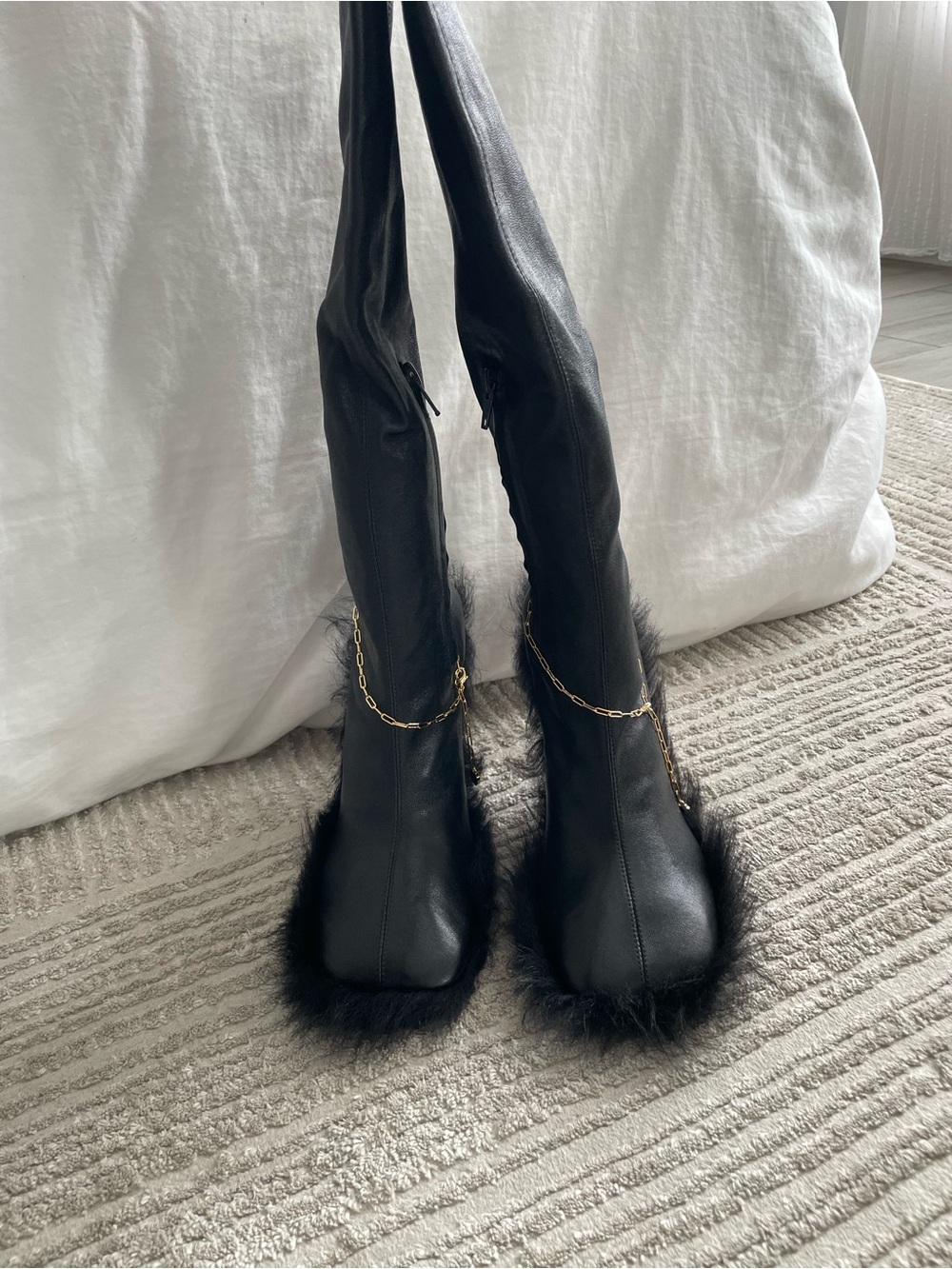 BURBERRY 105mm Slinky Legging Boots - Picture 6 of 16
